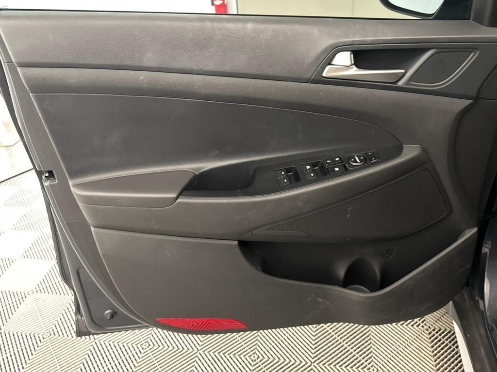 used 2020 Hyundai Tucson car, priced at $17,900