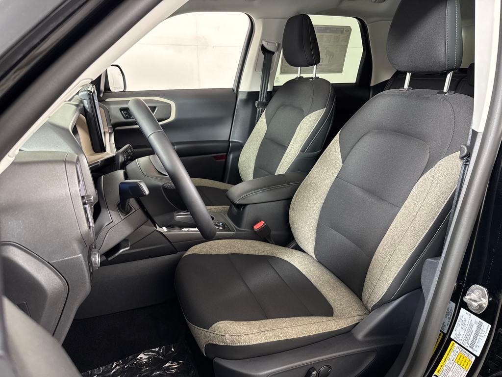 new 2025 Ford Bronco Sport car, priced at $33,381