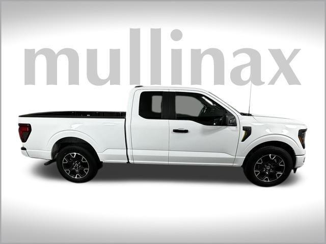 new 2024 Ford F-150 car, priced at $38,070