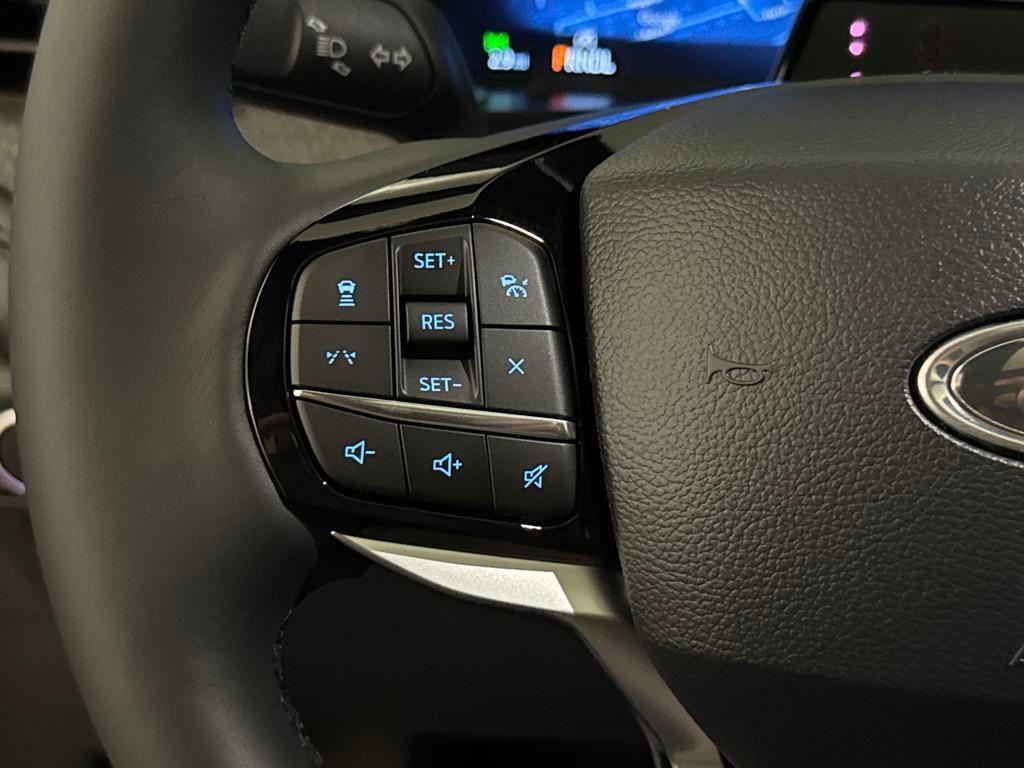 new 2025 Ford Explorer car, priced at $55,797