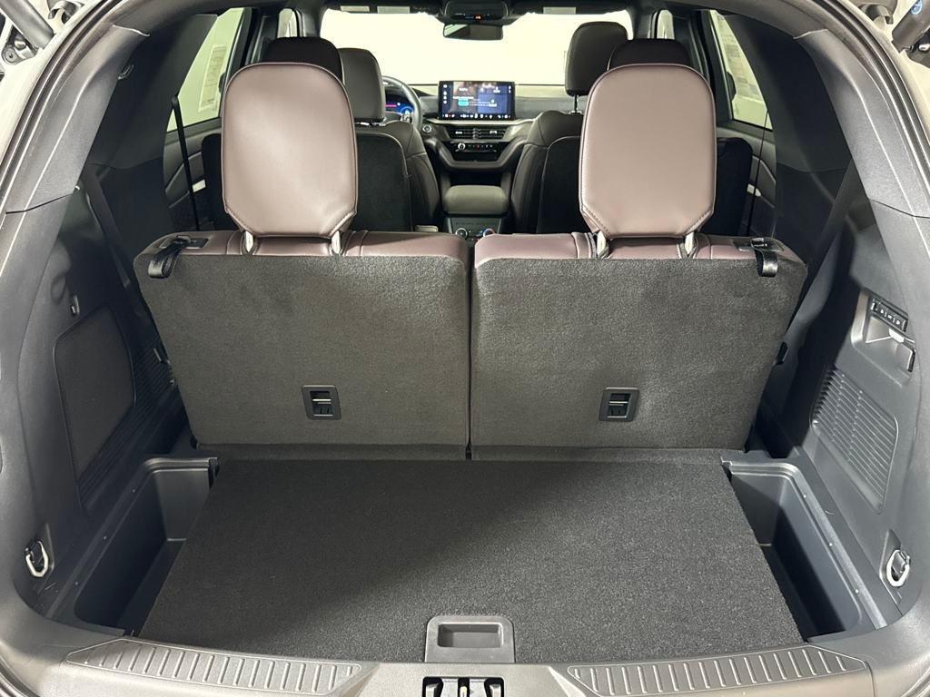 new 2025 Ford Explorer car, priced at $55,797