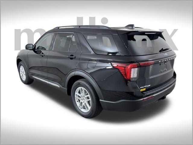 new 2025 Ford Explorer car, priced at $38,543