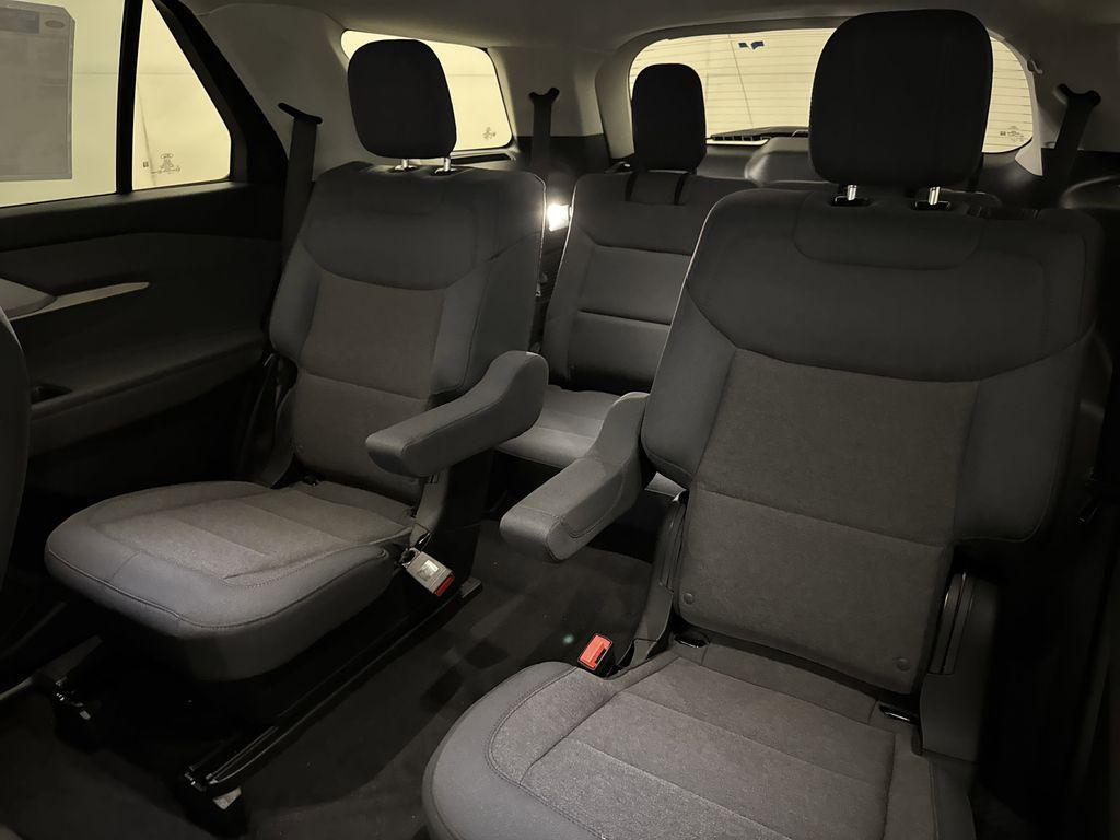 new 2025 Ford Explorer car, priced at $38,543