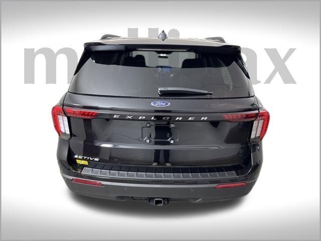 new 2025 Ford Explorer car, priced at $38,543