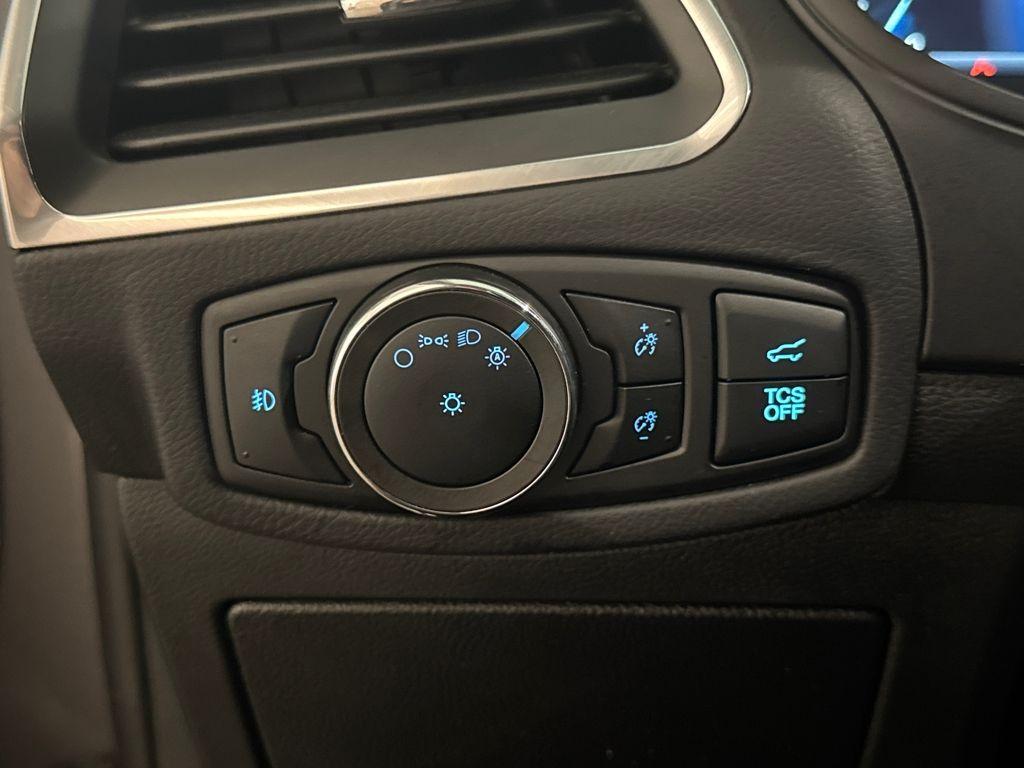 used 2024 Ford Edge car, priced at $28,500