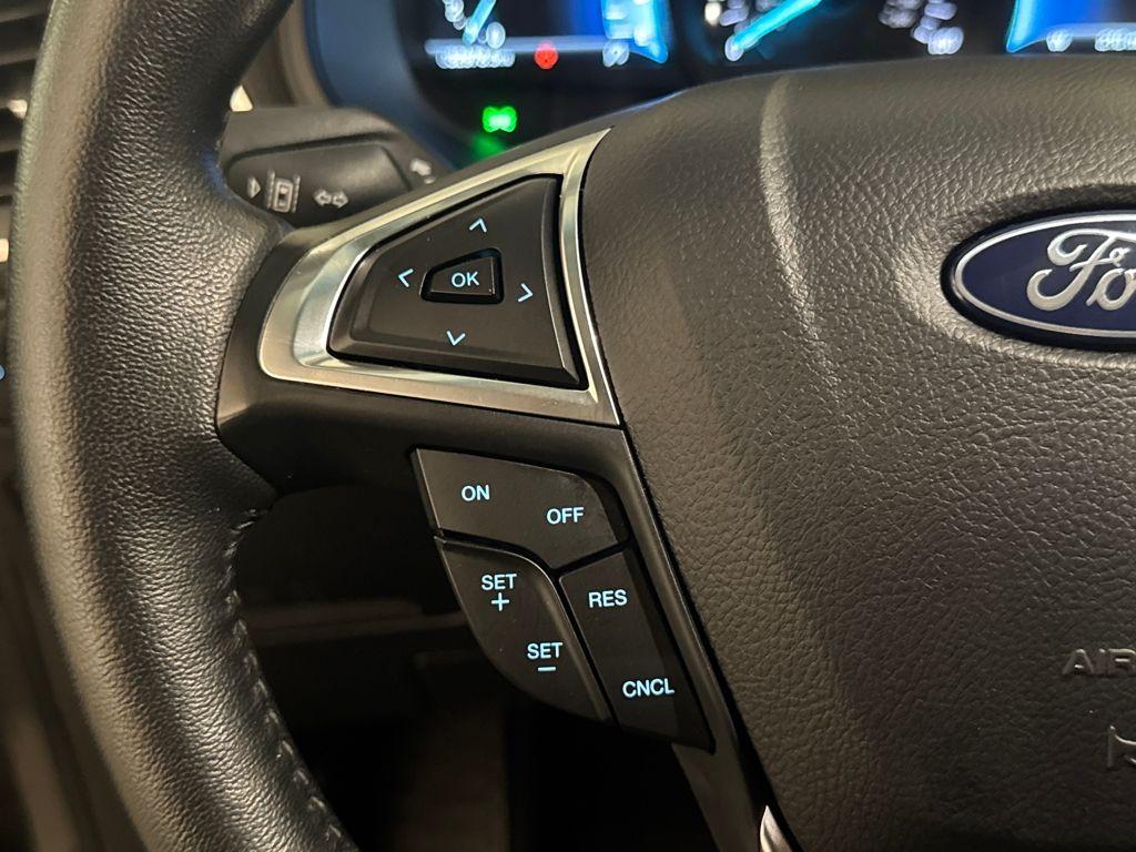 used 2024 Ford Edge car, priced at $28,500