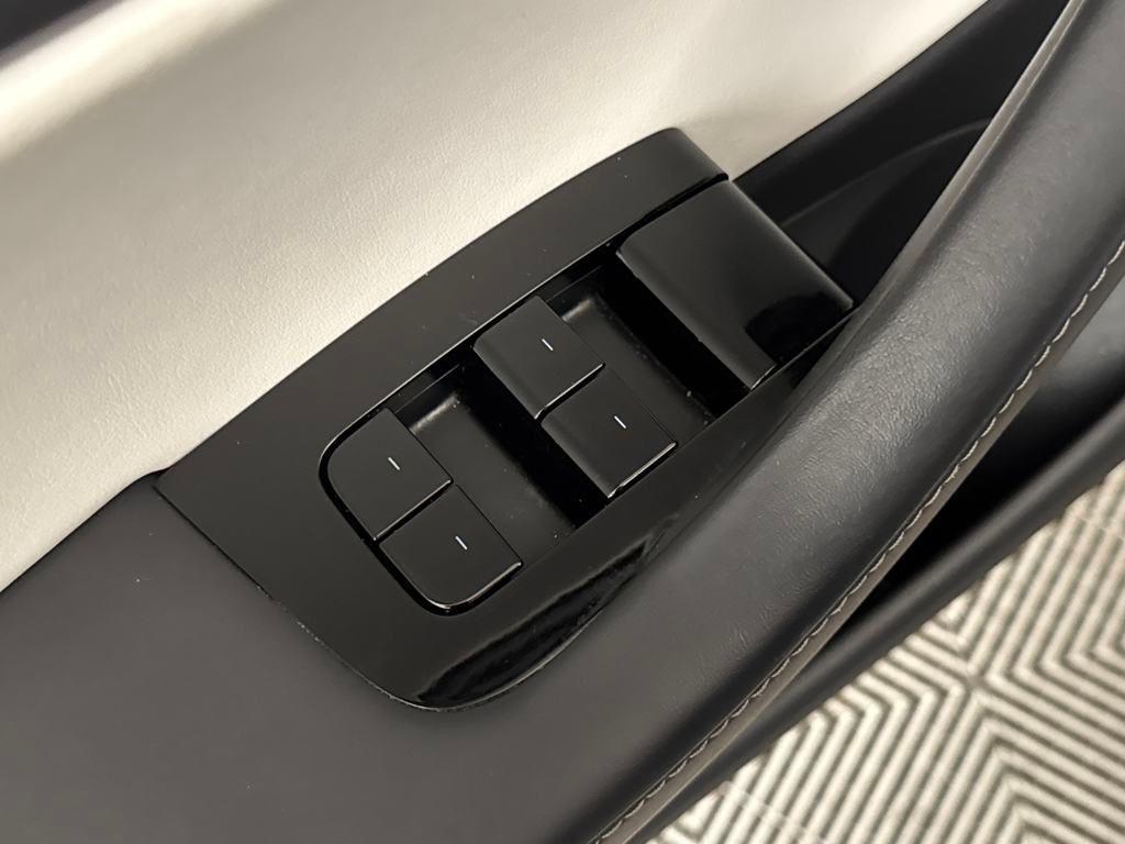 used 2018 Tesla Model 3 car, priced at $21,000