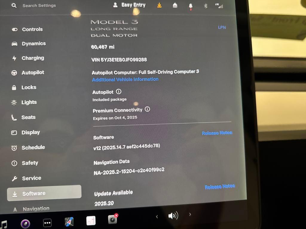 used 2018 Tesla Model 3 car, priced at $21,000