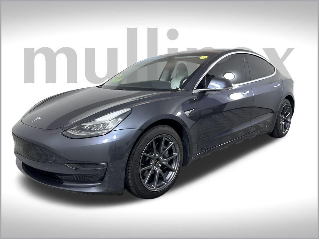 used 2018 Tesla Model 3 car, priced at $21,000