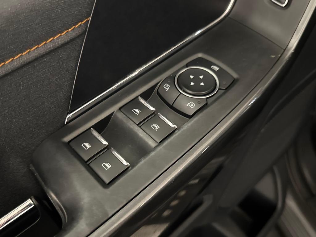 used 2021 Ford F-150 car, priced at $40,900
