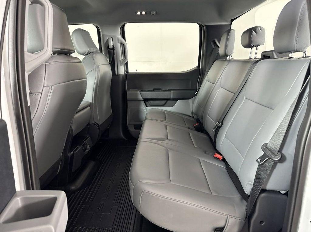 new 2025 Ford F-250 car, priced at $52,777
