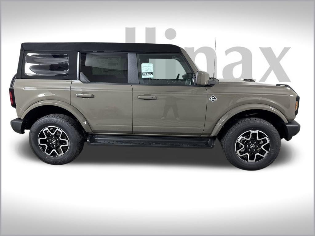 new 2025 Ford Bronco car, priced at $46,178