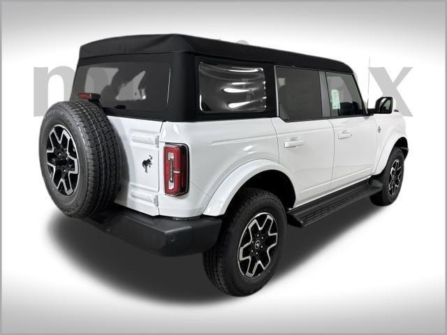 new 2025 Ford Bronco car, priced at $45,003