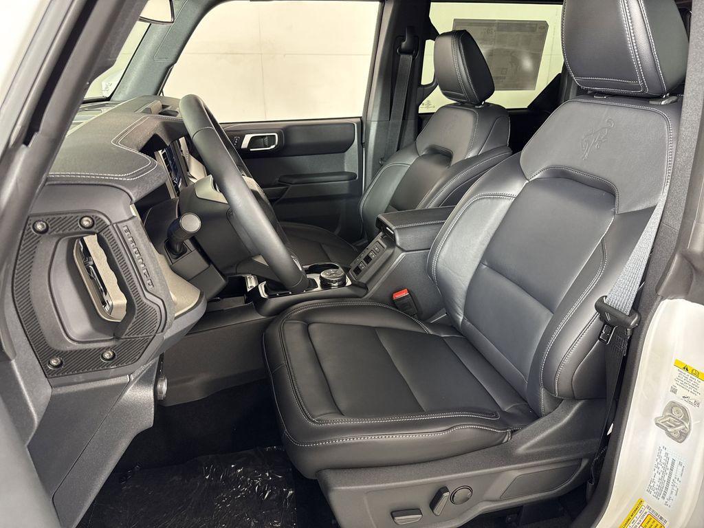 new 2025 Ford Bronco car, priced at $46,574