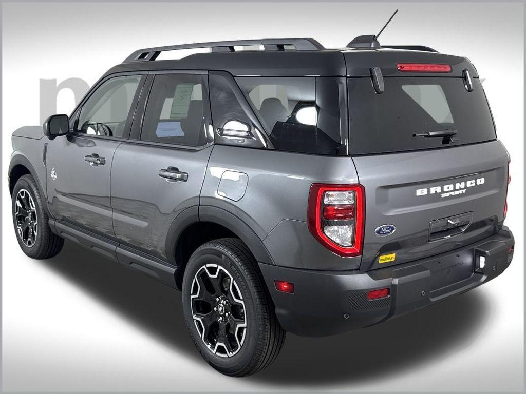 new 2025 Ford Bronco Sport car, priced at $37,608
