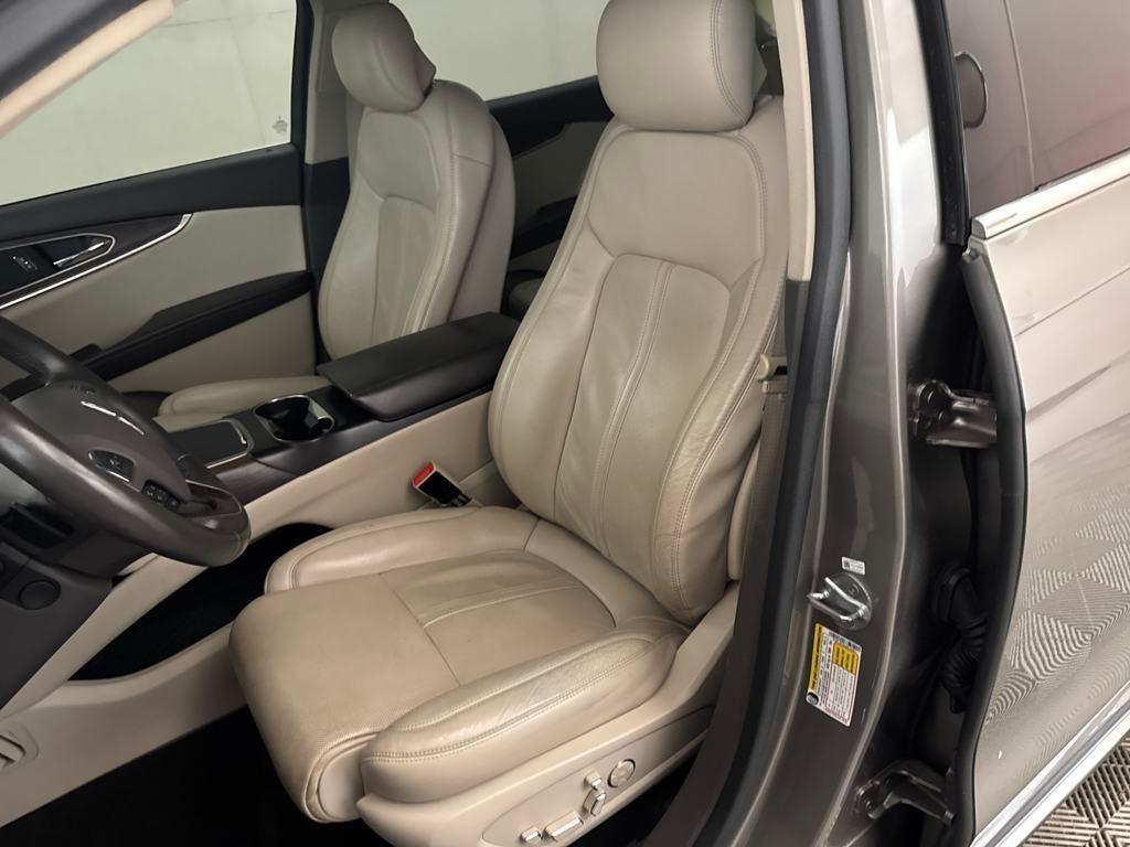 used 2016 Lincoln MKX car, priced at $13,500