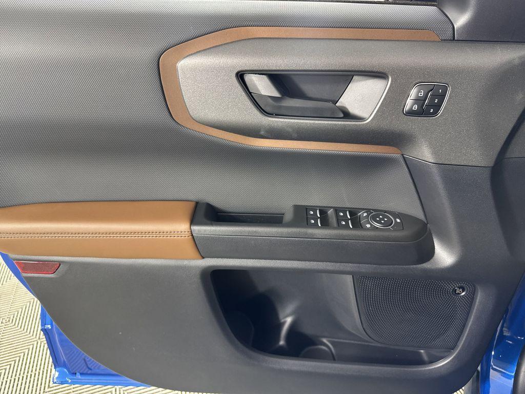 new 2025 Ford Bronco Sport car, priced at $39,725