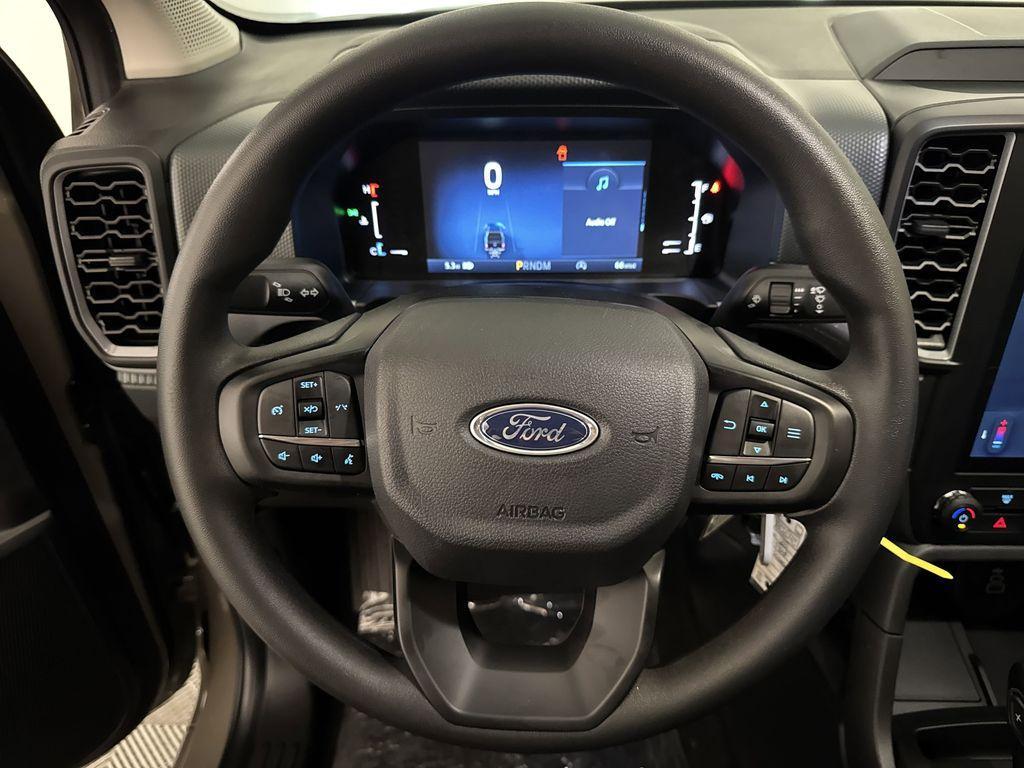 new 2025 Ford Ranger car, priced at $33,324