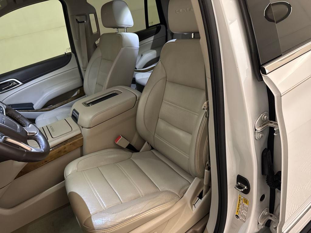 used 2017 GMC Yukon car, priced at $26,900