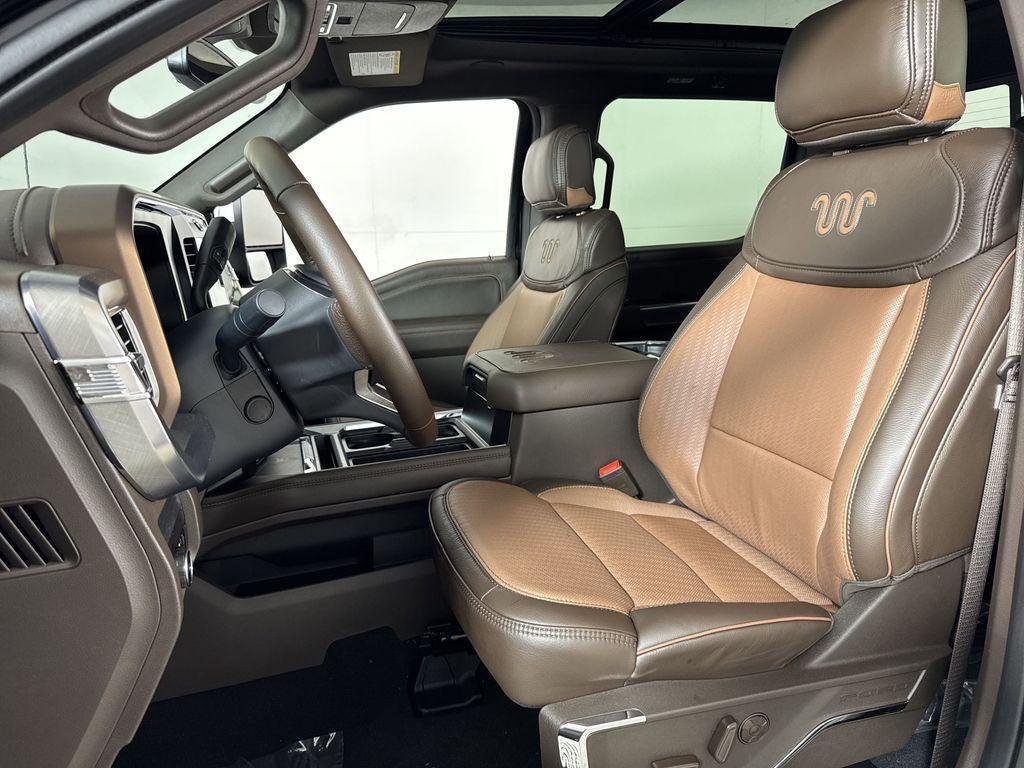 new 2025 Ford F-250 car, priced at $93,308