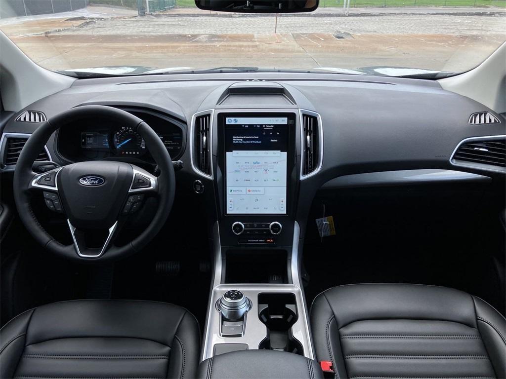 new 2024 Ford Edge car, priced at $34,660