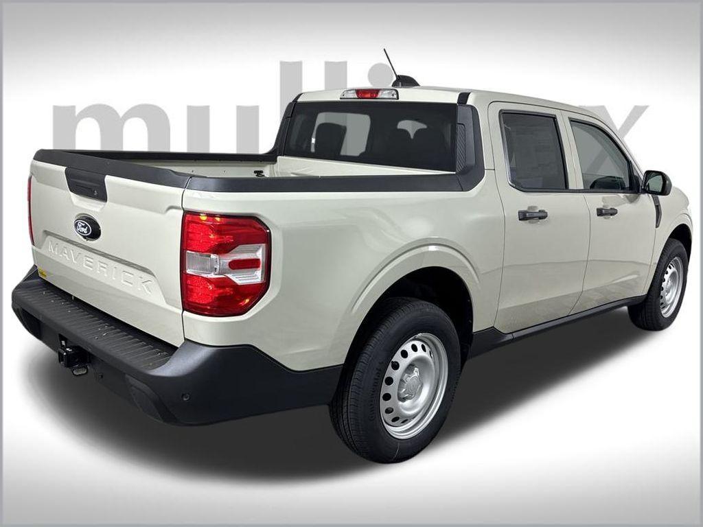 new 2025 Ford Maverick car, priced at $28,129