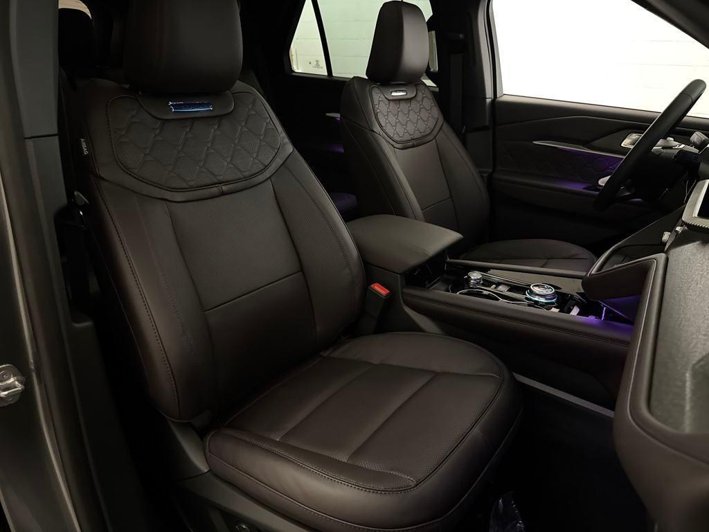 new 2025 Ford Explorer car, priced at $55,050