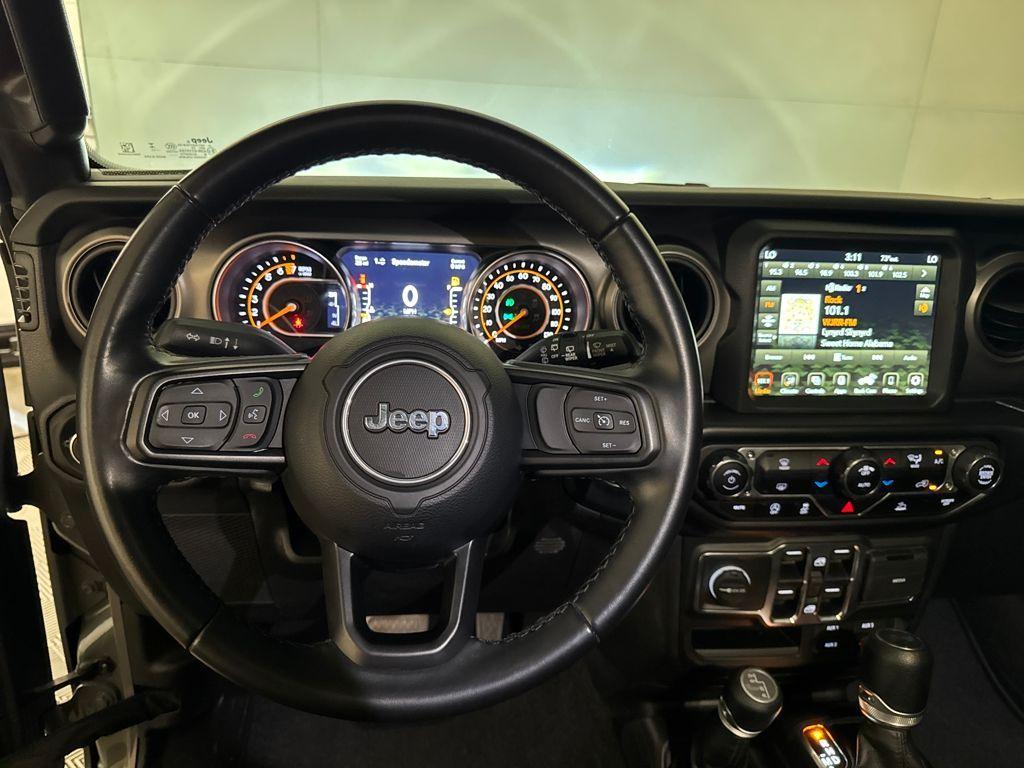 used 2022 Jeep Wrangler Unlimited car, priced at $37,900