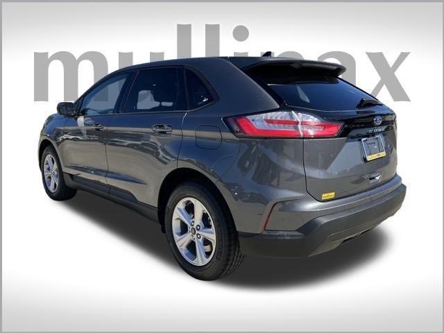 new 2024 Ford Edge car, priced at $33,031