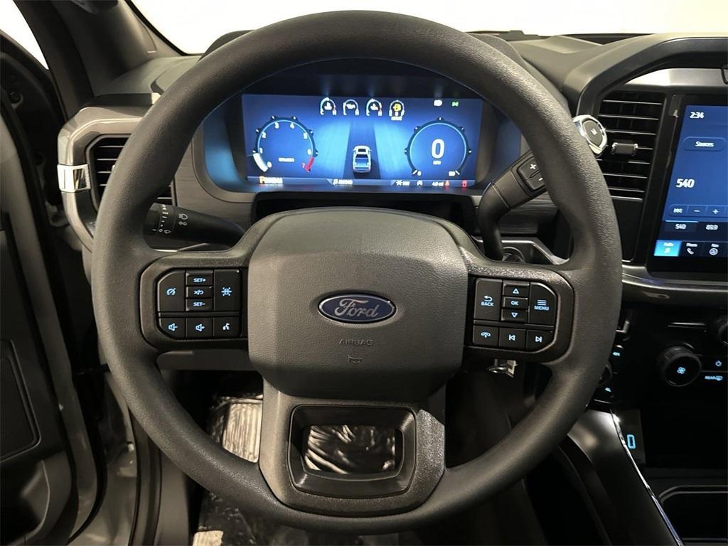 new 2024 Ford F-150 car, priced at $46,359