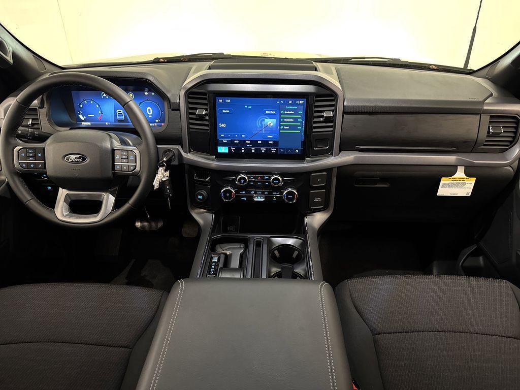 new 2025 Ford F-150 car, priced at $44,680
