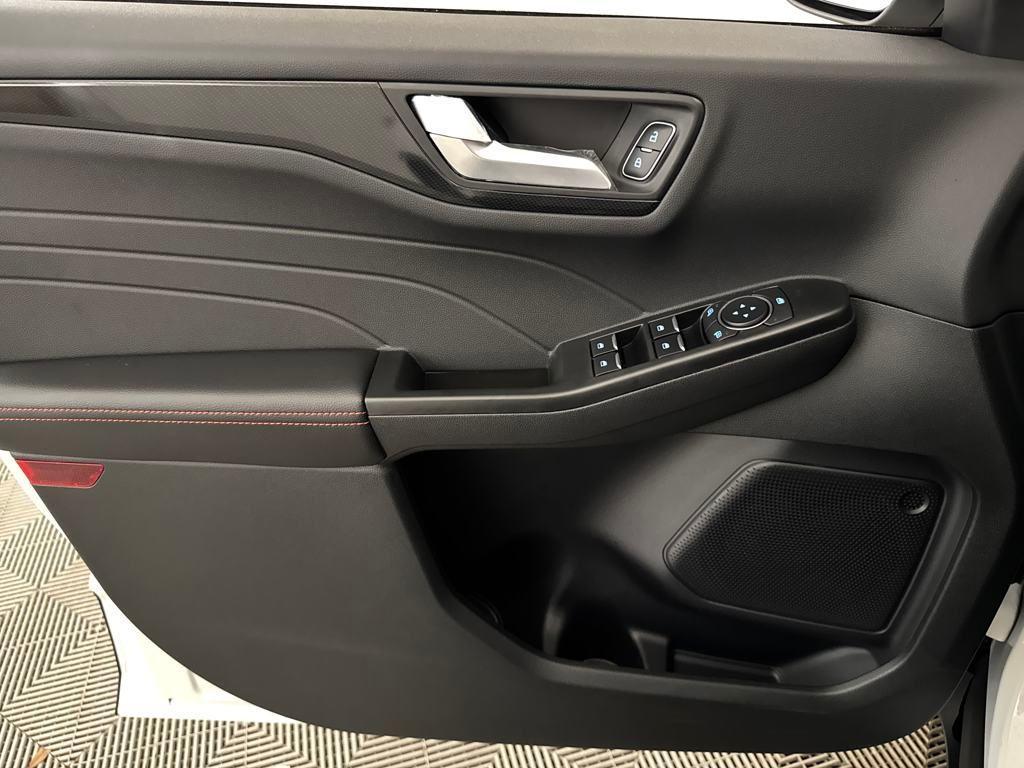 new 2025 Ford Escape car, priced at $31,569