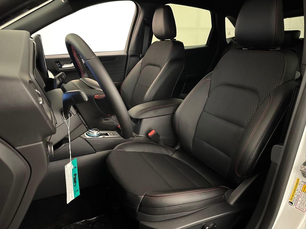 new 2025 Ford Escape car, priced at $31,569