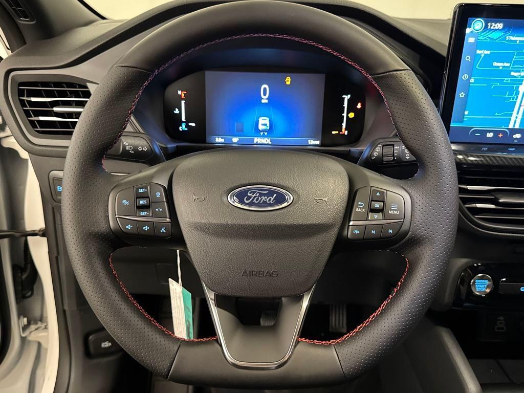 new 2025 Ford Escape car, priced at $31,569