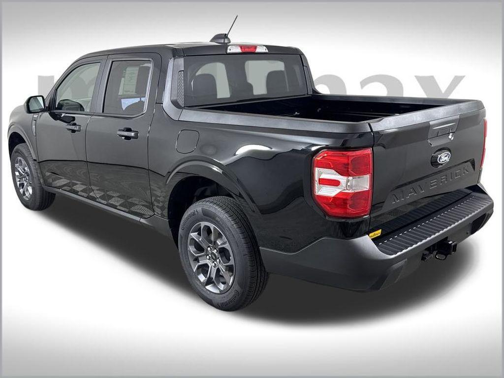 new 2025 Ford Maverick car, priced at $31,267