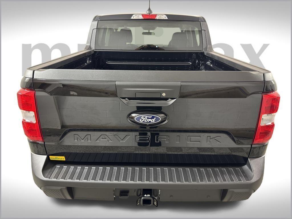 new 2025 Ford Maverick car, priced at $31,267