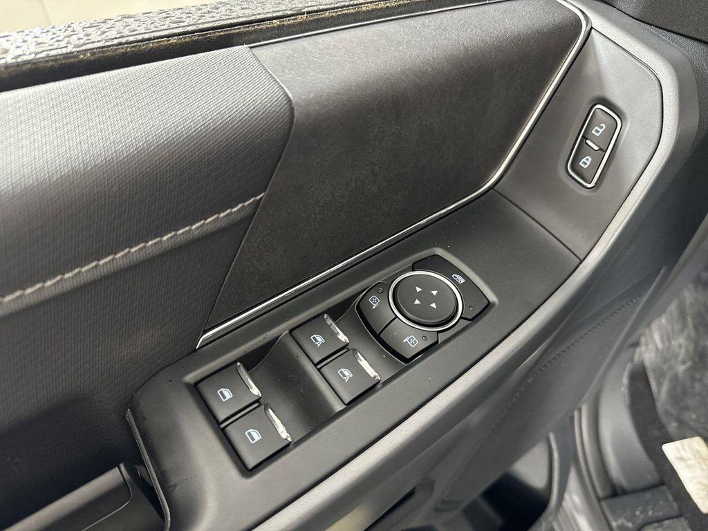new 2025 Ford F-150 car, priced at $48,018