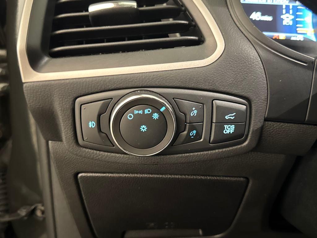 used 2022 Ford Edge car, priced at $22,500