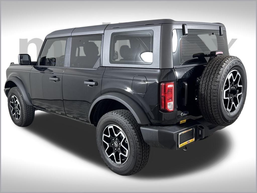 new 2025 Ford Bronco car, priced at $41,258