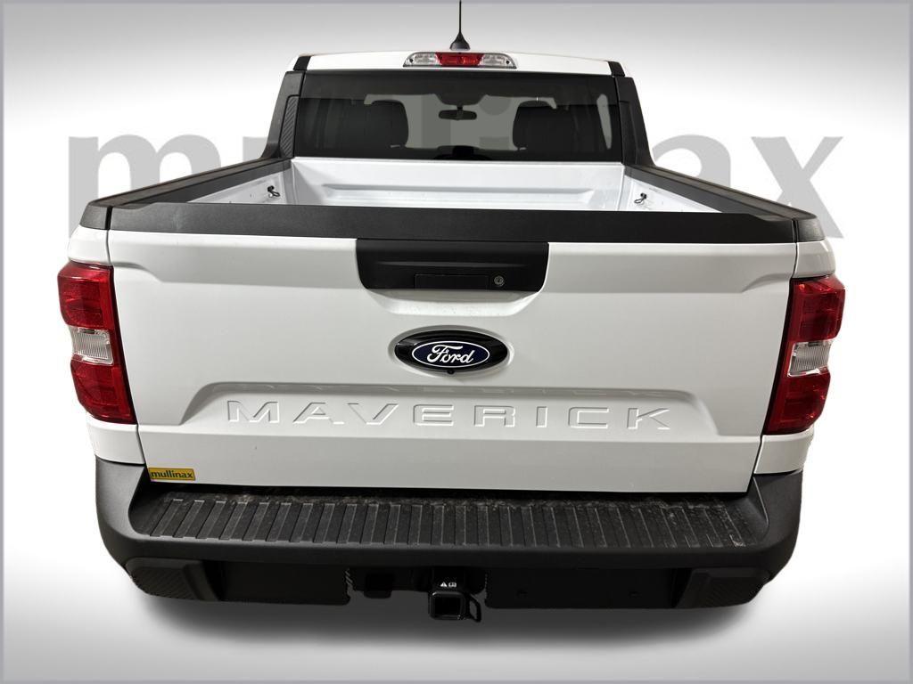 new 2025 Ford Maverick car, priced at $30,267
