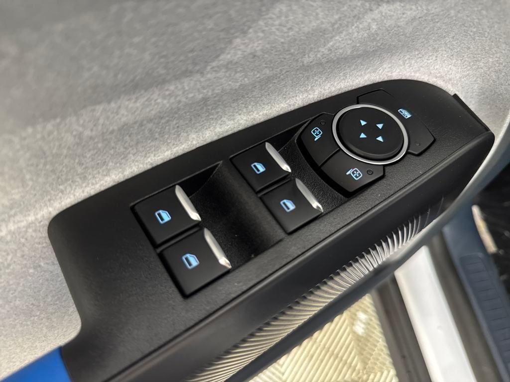 new 2025 Ford Maverick car, priced at $30,267