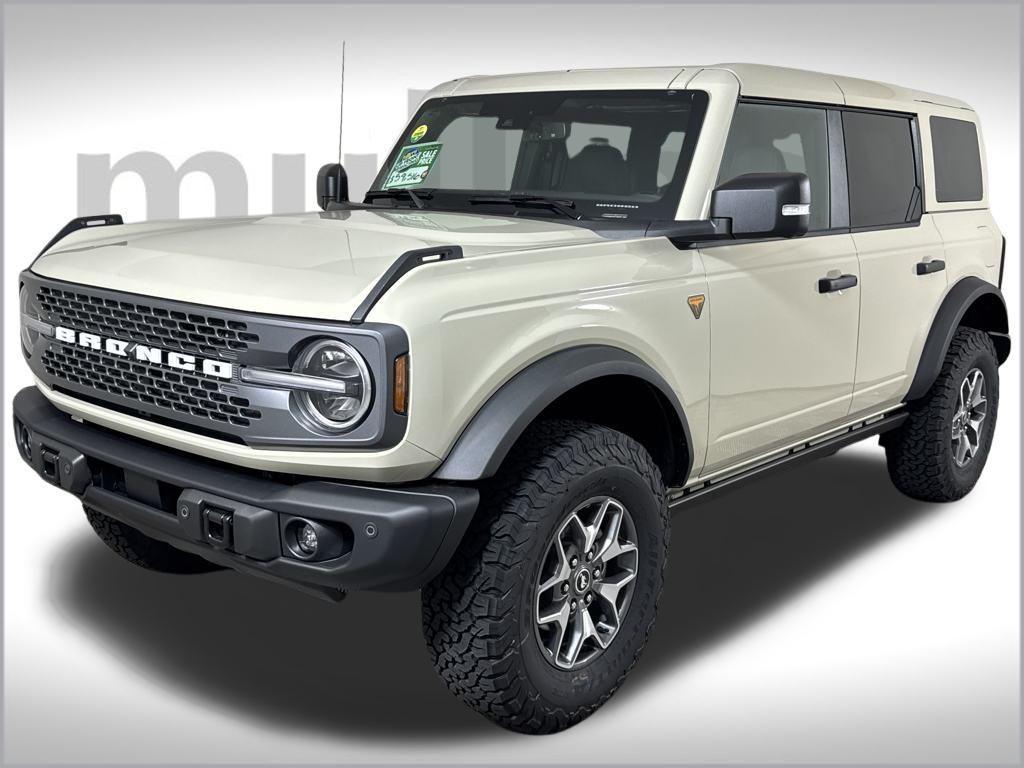 new 2025 Ford Bronco car, priced at $59,516