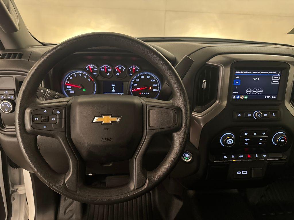used 2024 Chevrolet Silverado 1500 car, priced at $29,250