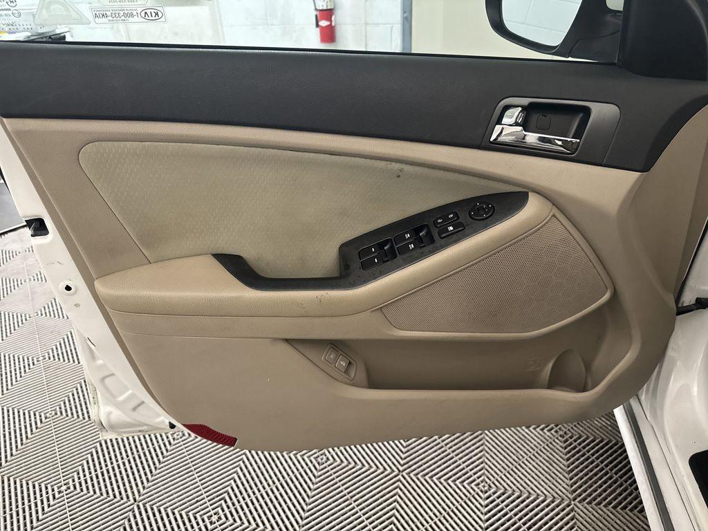used 2013 Kia Optima Hybrid car, priced at $6,900