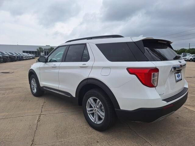 new 2024 Ford Explorer car, priced at $46,680
