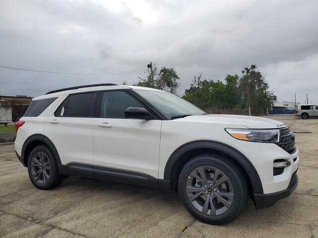 new 2024 Ford Explorer car, priced at $46,575