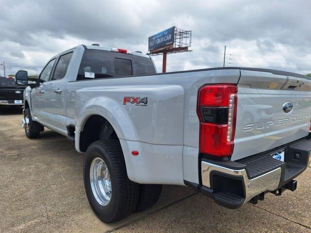 new 2025 Ford F-350 car, priced at $93,875