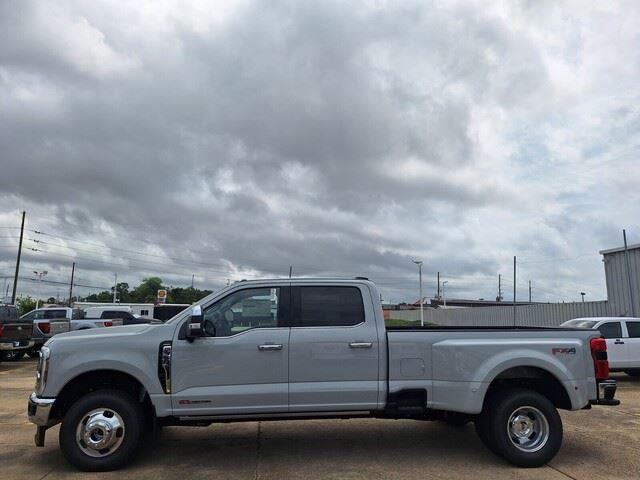 new 2025 Ford F-350 car, priced at $93,875