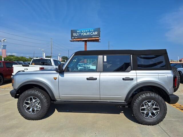 new 2024 Ford Bronco car, priced at $53,575