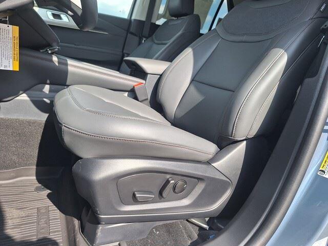 new 2025 Ford Explorer car, priced at $45,885